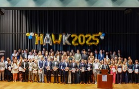 Erfolgreicher Hochschulabschluss trotz Widrigkeiten: HAWK in Holzminden verabschiedet 126 Absolvierende der Studienbereiche Bauen und Immobilien