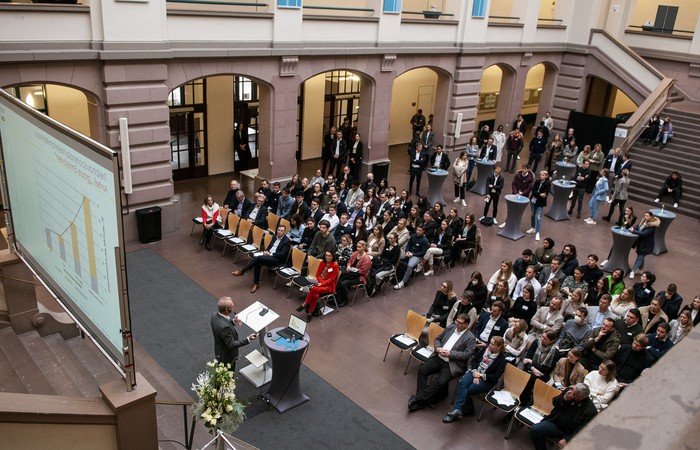 „Practice meets Campus“ mit Keynote von Dr.-Ing. Boris Mahler